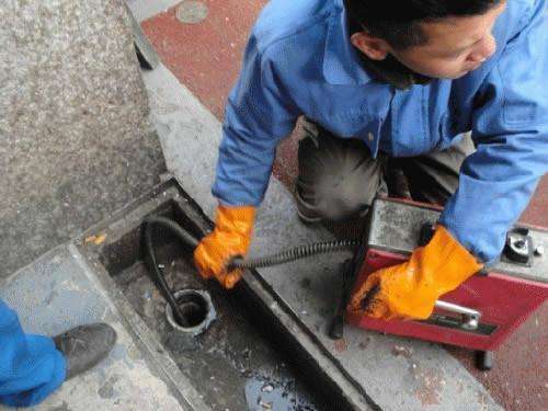 城关疏通下水道